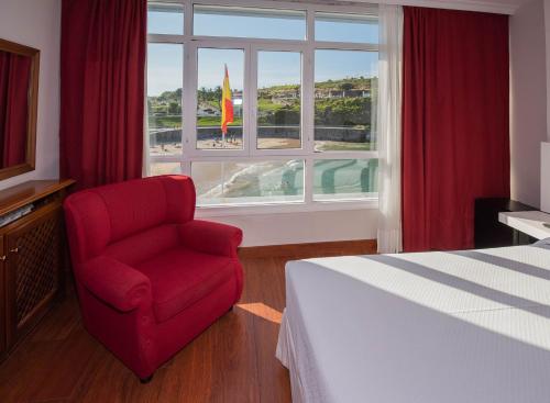 Double or Twin Room with Sea View