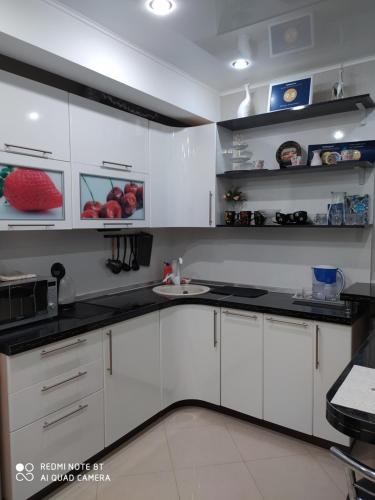 Gorkogo 18 apartment - image 5