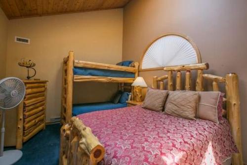 Townsend Place in Beaver Creek VIllage - image 3