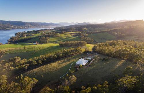 Villa Talia Tasmania