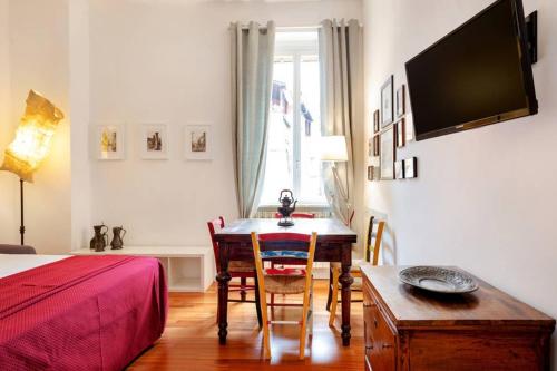 Fascinating flat - up to 4 guests - Trastevere - image 13