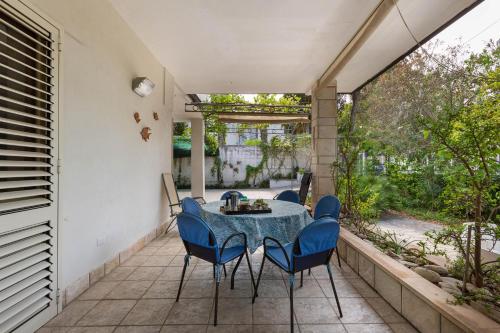 El Buen Retiro - image 9