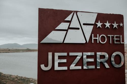 Hotel Jezero