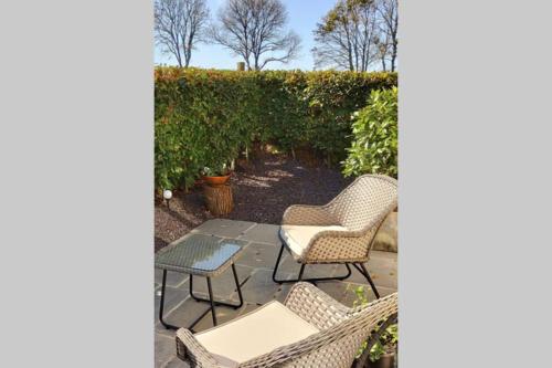 Cherry Cottage - Perfect base for two in beautiful Pembrokeshire in 比蓋利