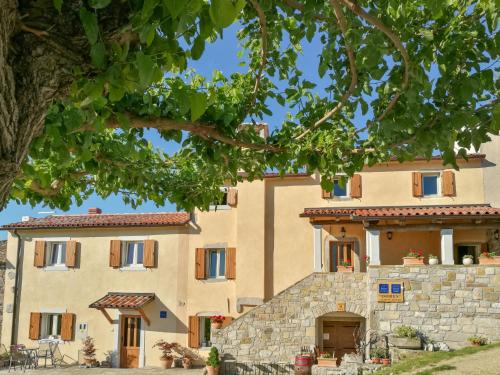  Holiday Home Franko in 52425 Hum