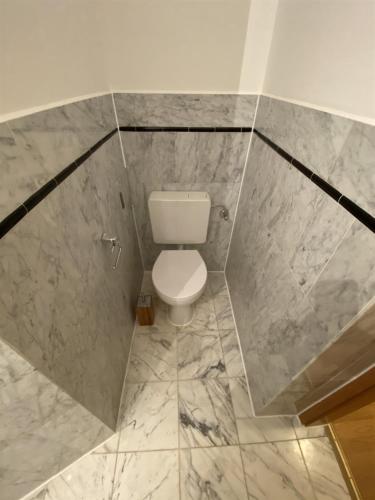 Zimmer Rocta in Greiz 2 - image 5