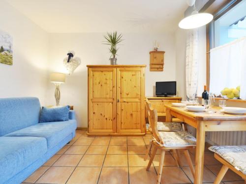 Apartment Apt 1 by Interhome 2