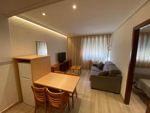  Apartamentos San Fermín, Pension in Vitoria-Gasteiz bei Hueto Arriba