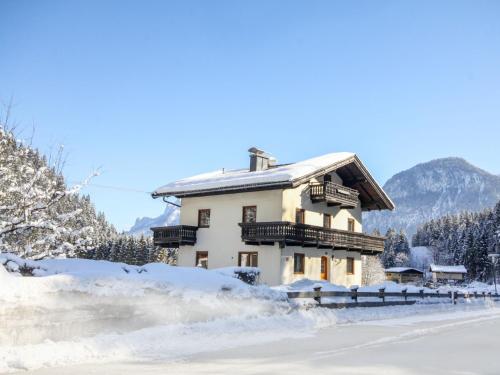  Holiday Home Nøddebakken, Unterkunft in Fårevejle