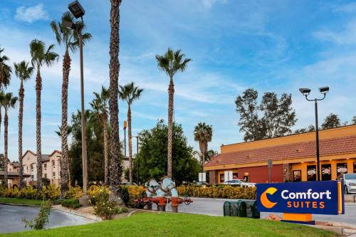 Comfort Suites Redlands