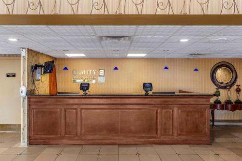 Quality Inn & Suites - Greensboro-High Point