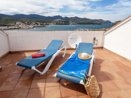  Holiday Home Les Carboneres by Interhome, Pension in El Puerto