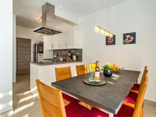 Holiday Home Races by Interhome in Pobri