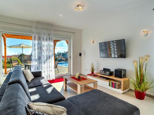 Holiday Home Races by Interhome in Pobri