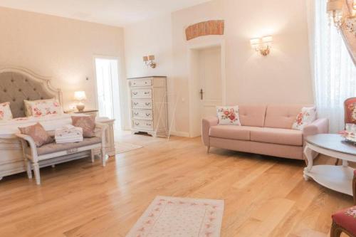 Palatul Brukenthal Avrig - image 11