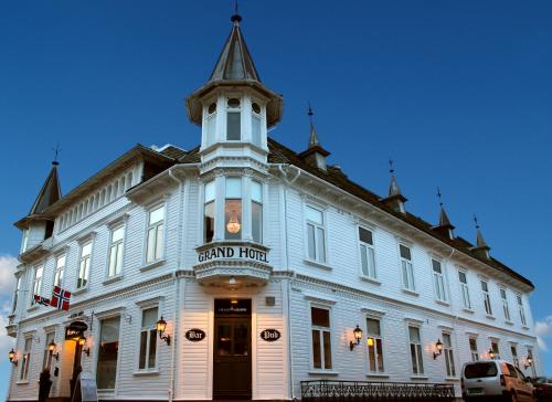 숙소 외관, Grand Hotel Flekkefjord in 플렉케프조드