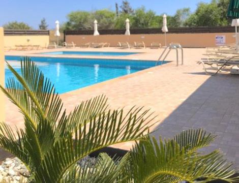 Nissi Golden Sands Holiday Apartment Free WiFi