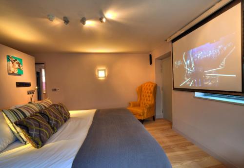 Strattons Hotel - image 5
