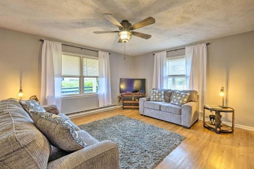Charming Guesthouse Getaway on 10-Acre Farm! in Harrodsburg, USA