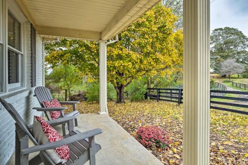 Charming Guesthouse Getaway on 10-Acre Farm!