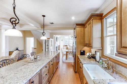 Gorgeous Grafton Getaway - image 2