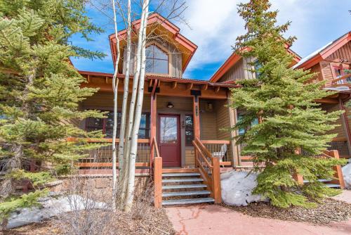Placer Ridge Townhome Great Location and Finishes in Breckenridge, USA