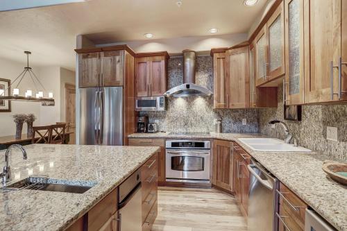 Placer Ridge Townhome Great Location and Finishes in Breckenridge, USA