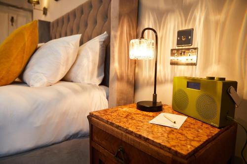 1 queen bed