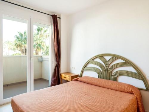 Pretty Holiday Home in Sant Josep de Sa Talaia near Sea - image 2