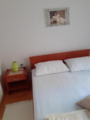 Apartments with WiFi Selce, Crikvenica - 5498