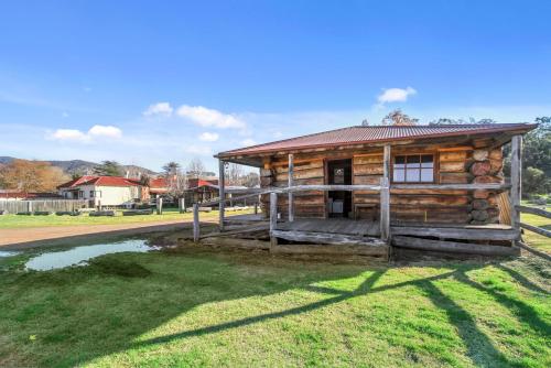 Dargo Hotel in Falls Creek