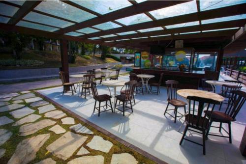 Flat Hotel Fazenda Monte Castelo - Gravatá (Flat Hotel Fazenda Monte Castelo - Gravata) in Bezerros (Pernambuco)