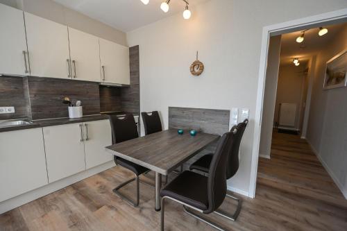 Kitchen, Haus am Deich Wohnung 14 in Dahme