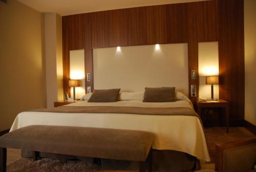 275701053 Gran Hotel Balneario De Puente Viesgo