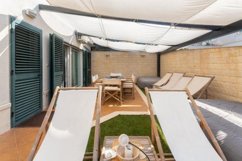 Maki Exclusive Apartments - image 3