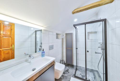 Villa Dundar - Kas Apart Otel - image 5