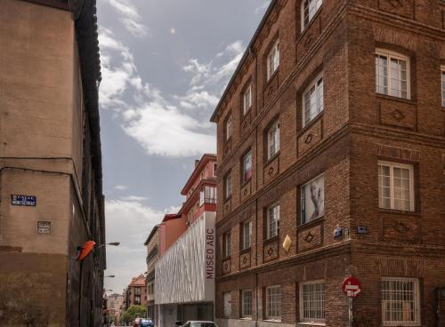 El Monasterio de Montserrat - image 11