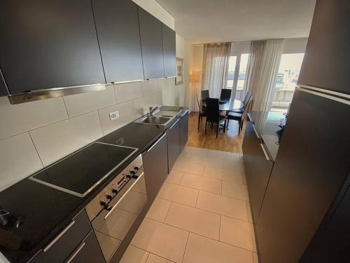 Spacious and bright 2 bedroom apartment with terrace