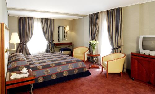 Piraeus Theoxenia Hotel