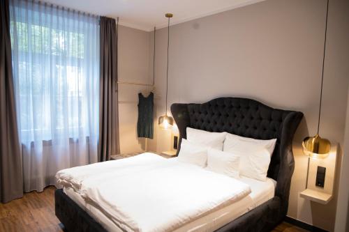 Munich Rooms - image 7
