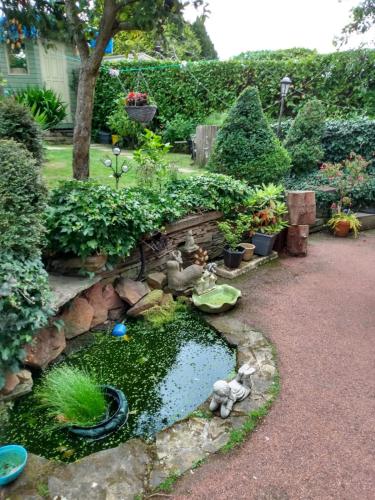 Kert, Hollingworth Lake Guest House Room Only Accommodation in Smithybridge