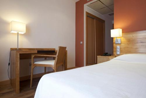 1 twin bed