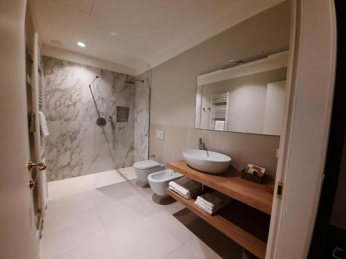 Superior Double or Twin Room with Terrace image 10
