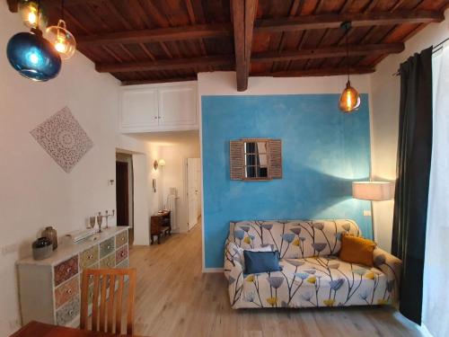 Alice’s Corner At Borgo - image 9