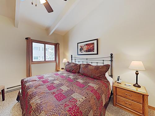 Timberline Condominiums 1 Bedroom Loft Unit B3F - main image