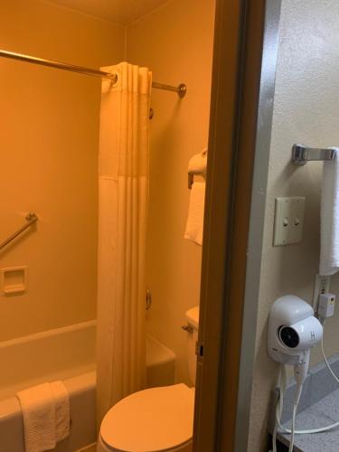 Quality Inn & Suites Brooksville I-75/Dade City