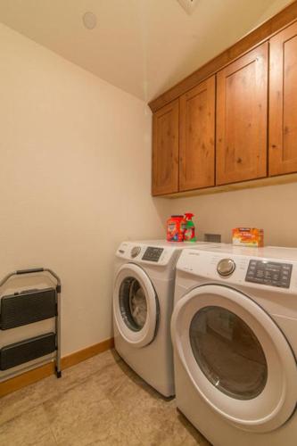 Fickes by Tahoe Truckee Vacation Properties - image 7
