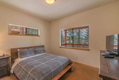 Fickes by Tahoe Truckee Vacation Properties - image 6
