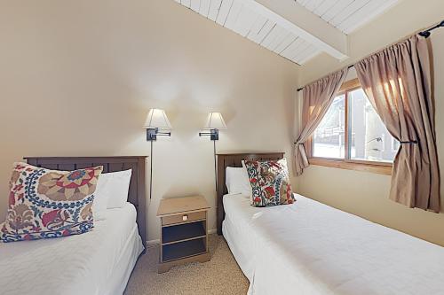 Timberline Condominiums 3 Bedroom plus loft Unit D3E