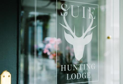 Suie Hunting Lodge